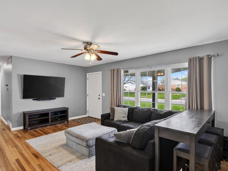 7781 Foxtrot Drive, Miami Twp, OH 45052 Photo 5