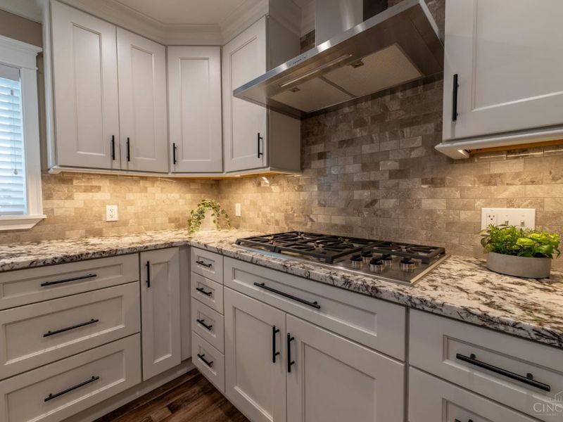 817 Locust Corner Road, Pierce Twp, OH 45245 Photo 12