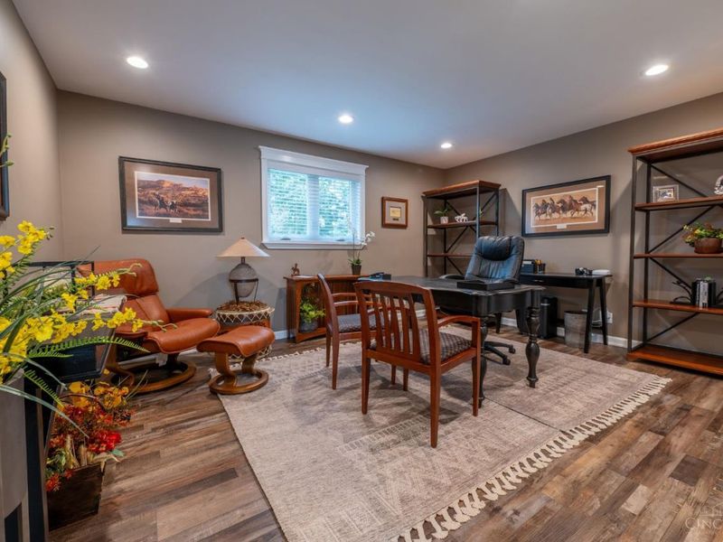 817 Locust Corner Road, Pierce Twp, OH 45245 Photo 23