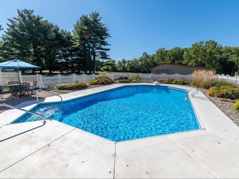 817 Locust Corner Road, Pierce Twp, OH 45245 Photo 60