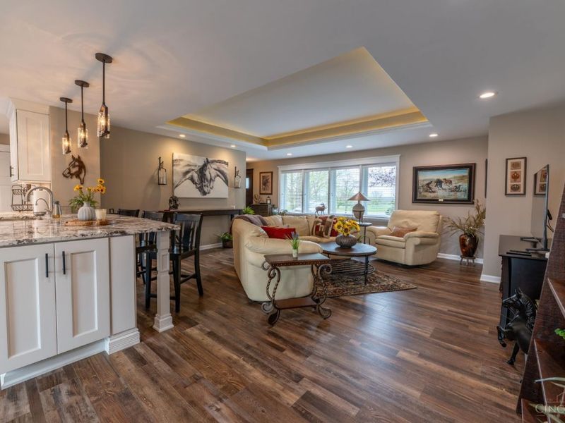 817 Locust Corner Road, Pierce Twp, OH 45245 Photo 9