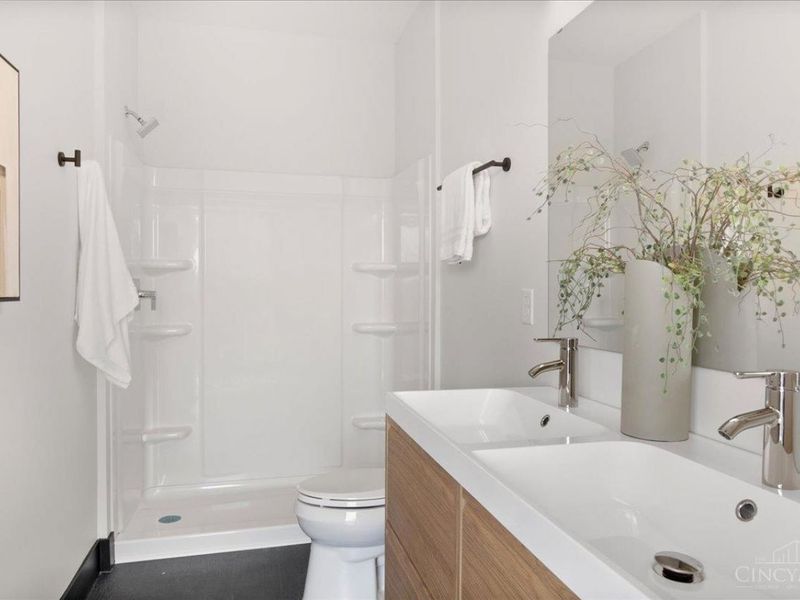 3535 Eden Avenue, Cincinnati, OH 45229 Photo 17