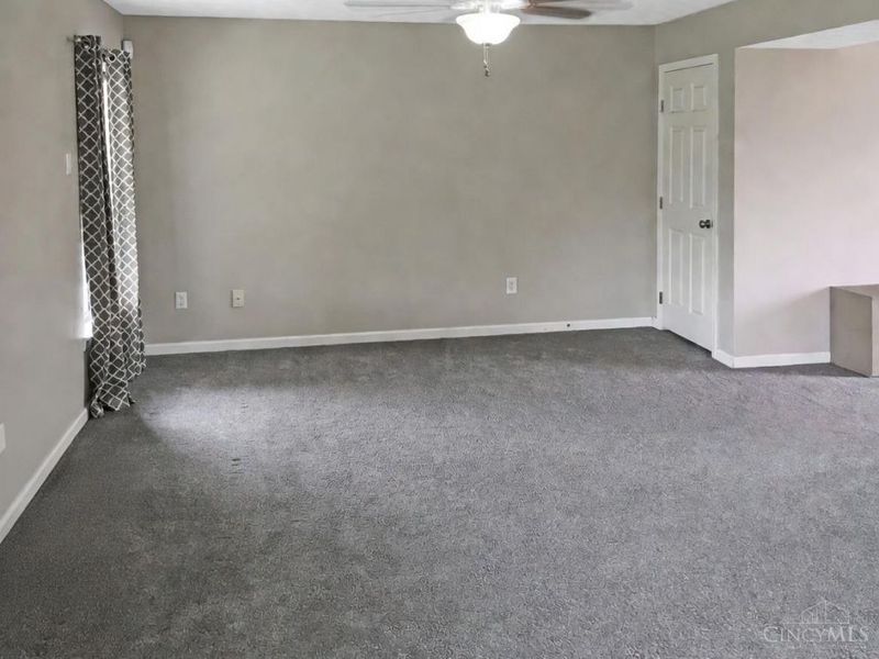 5515 Abby Loop Way, Dayton, OH 45414 Photo 7