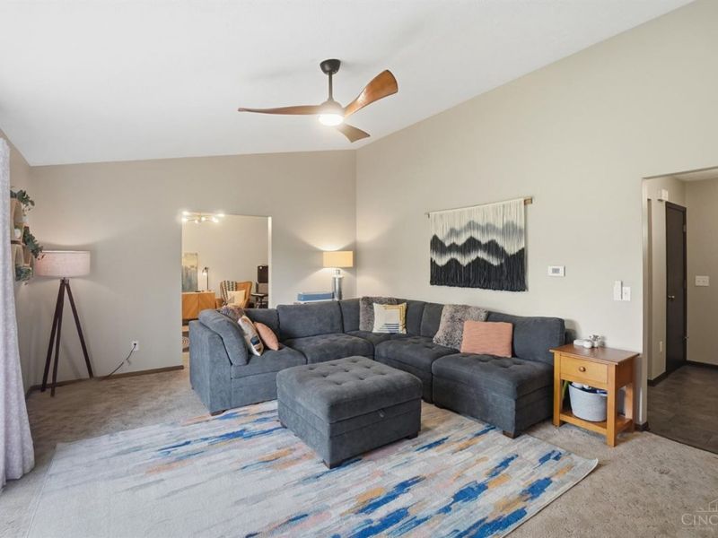 631 Wilson Park Drive, West Carrollton, OH 45449 Photo 12