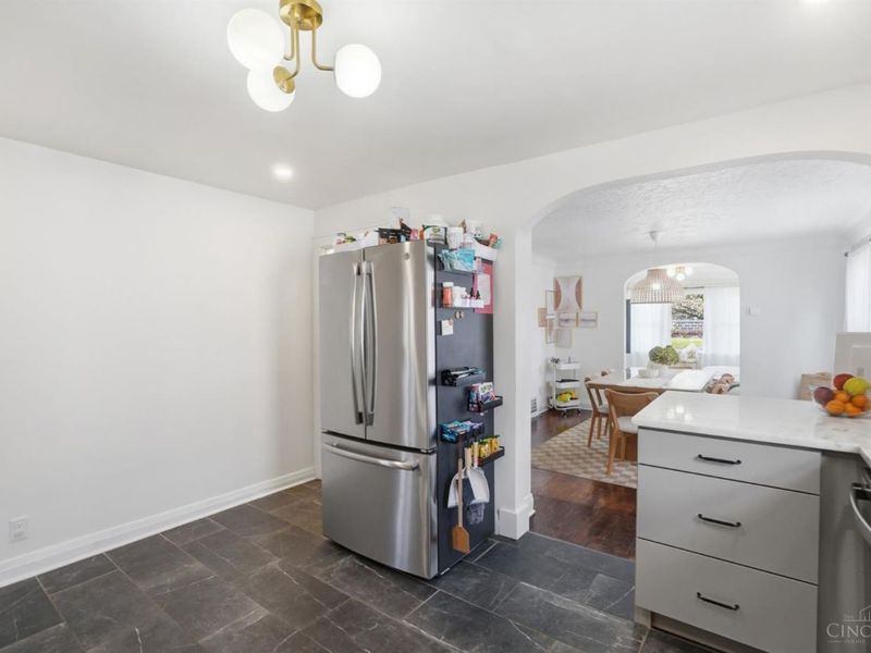 1040 Burns Avenue, Wyoming, OH 45215 Photo 13