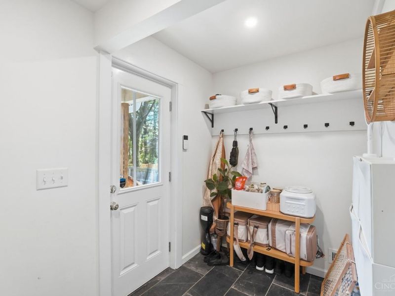 1040 Burns Avenue, Wyoming, OH 45215 Photo 18