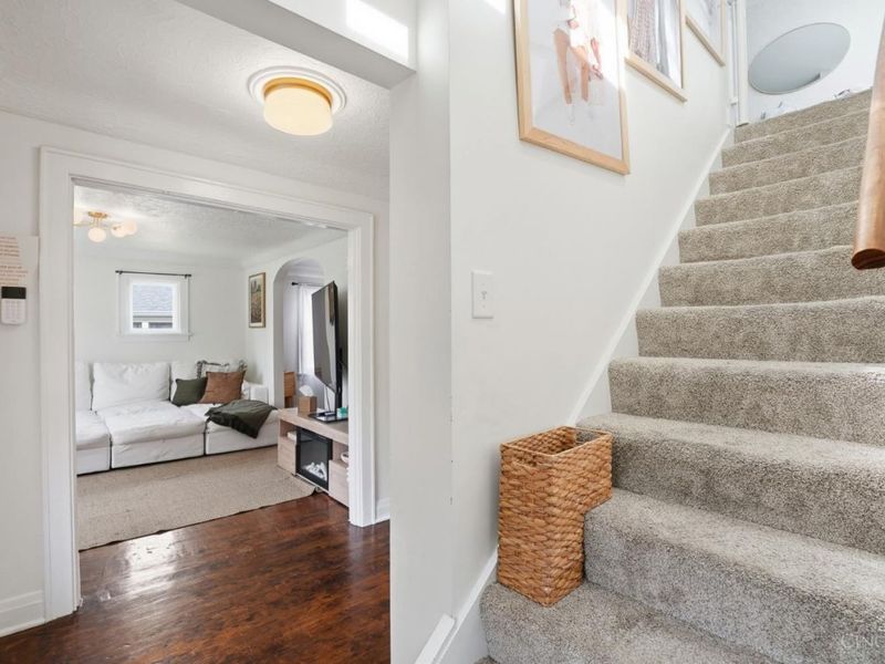 1040 Burns Avenue, Wyoming, OH 45215 Photo 30