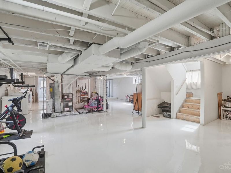 1040 Burns Avenue, Wyoming, OH 45215 Photo 44