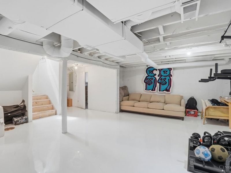 1040 Burns Avenue, Wyoming, OH 45215 Photo 45