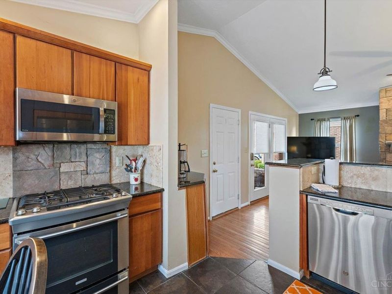 3302 Village Drive, Fairfield, OH 45014 Photo 6