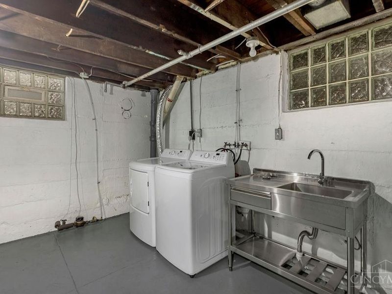 4458 W Eighth Street, Cincinnati, OH 45238 Photo 23