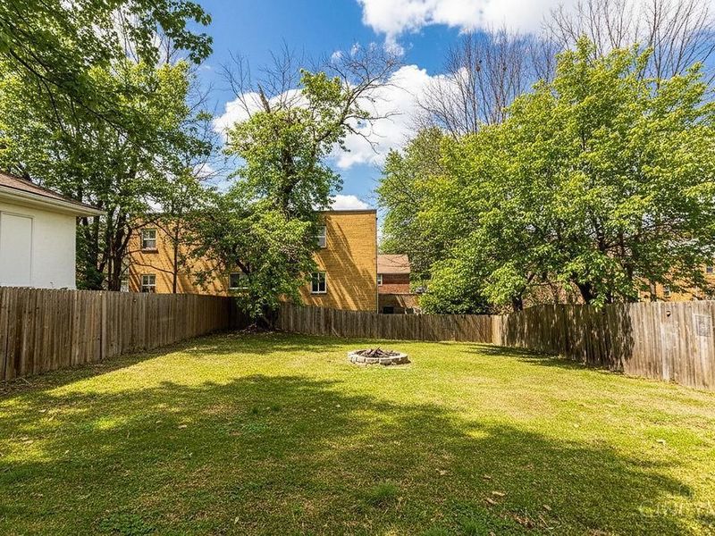 4458 W Eighth Street, Cincinnati, OH 45238 Photo 27