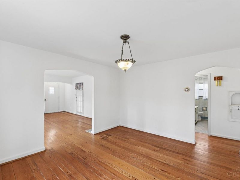 2512 Moundview Drive, Norwood, OH 45212 Photo 5