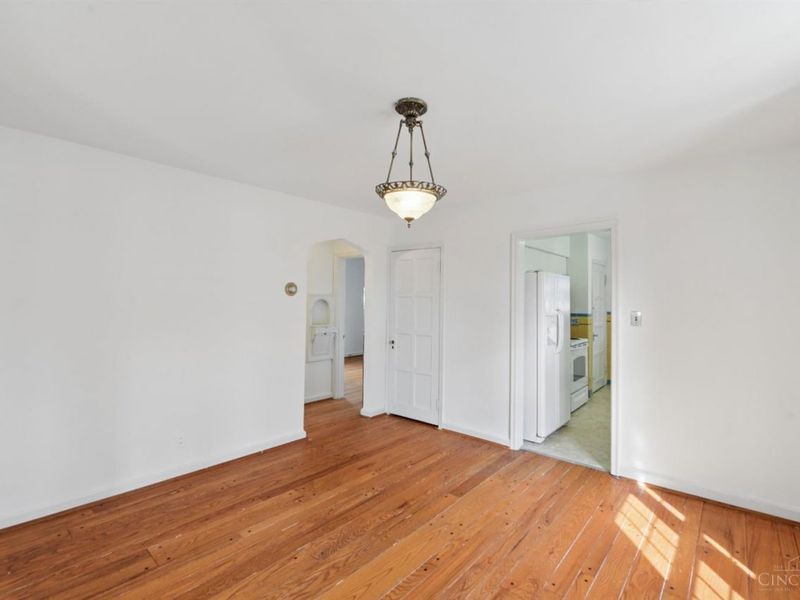 2512 Moundview Drive, Norwood, OH 45212 Photo 6