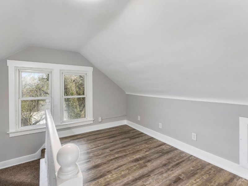 436 Hawthorne Avenue, Cincinnati, OH 45205 Photo 31