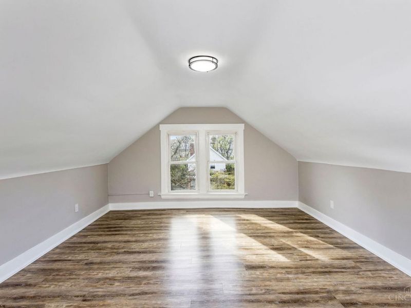 436 Hawthorne Avenue, Cincinnati, OH 45205 Photo 33