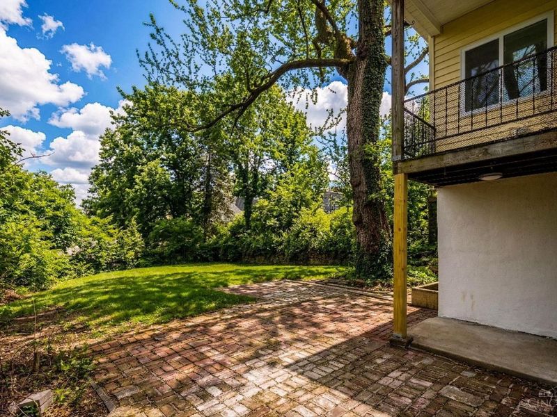 436 Hawthorne Avenue, Cincinnati, OH 45205 Photo 34