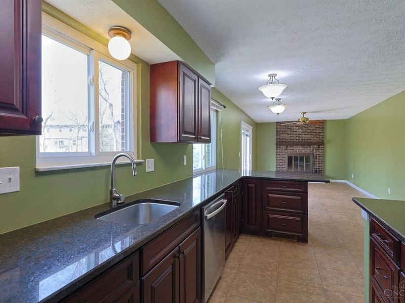 9811 Beau Lane, Springfield Twp., OH 45231 Photo 11