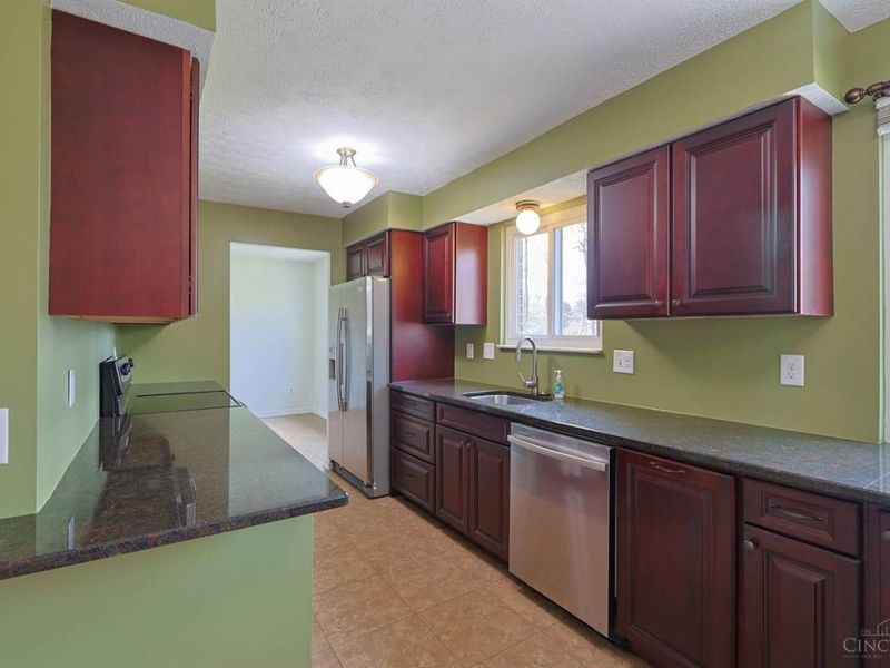 9811 Beau Lane, Springfield Twp., OH 45231 Photo 13