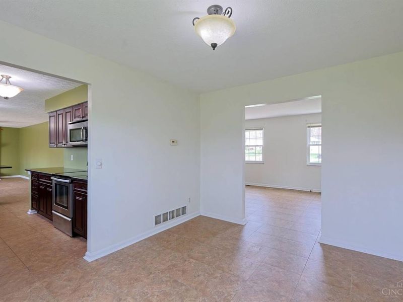 9811 Beau Lane, Springfield Twp., OH 45231 Photo 16