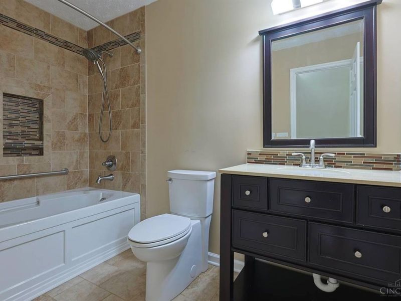 9811 Beau Lane, Springfield Twp., OH 45231 Photo 18