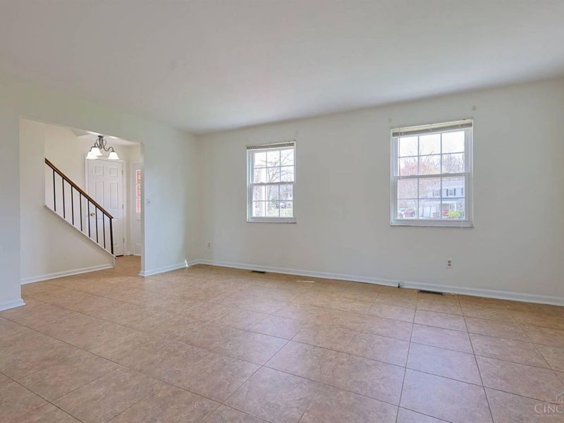 9811 Beau Lane, Springfield Twp., OH 45231 Photo 4