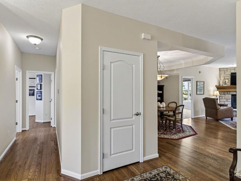 8022 Stonegate Drive, Anderson Twp, OH 45255 Photo 11