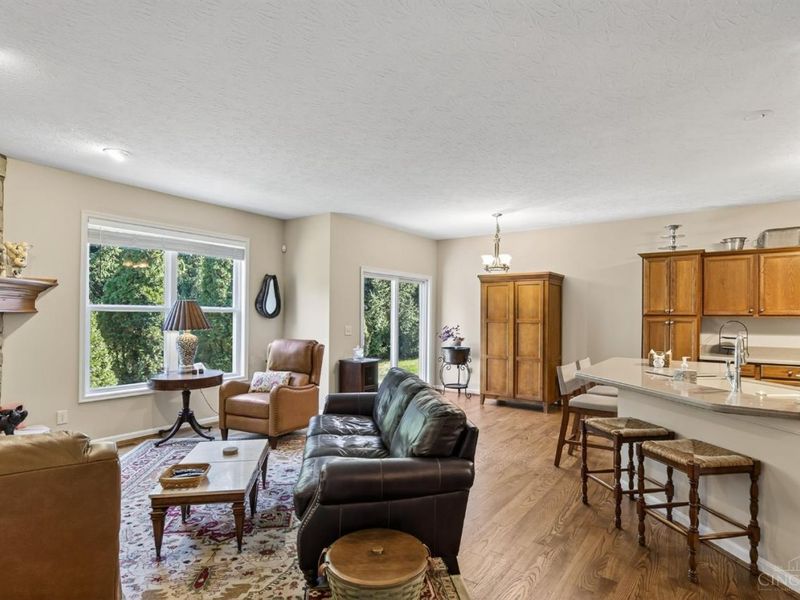 8022 Stonegate Drive, Anderson Twp, OH 45255 Photo 16