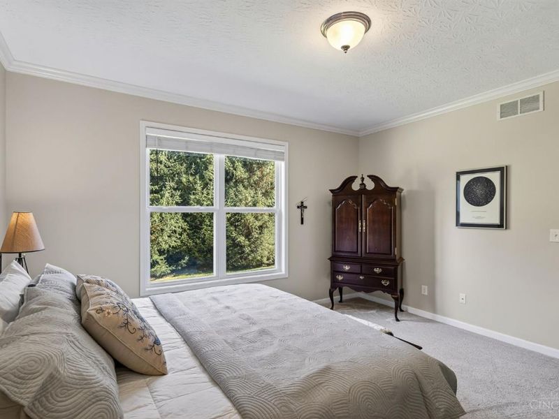 8022 Stonegate Drive, Anderson Twp, OH 45255 Photo 29