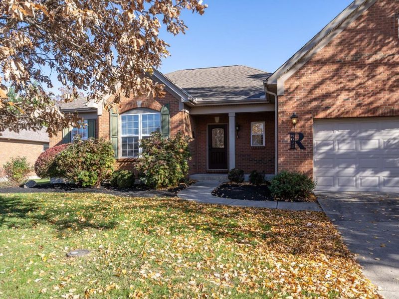 8022 Stonegate Drive, Anderson Twp, OH 45255 Photo 3