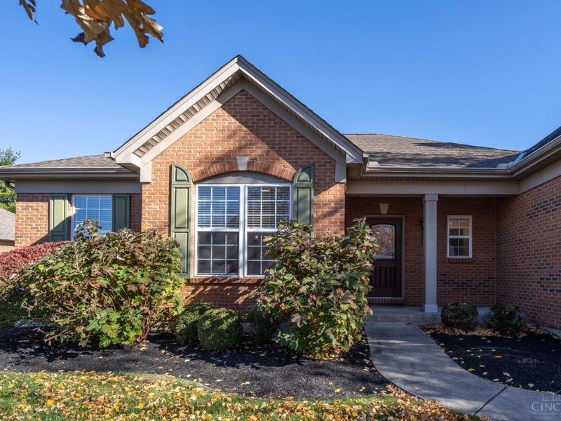 8022 Stonegate Drive, Anderson Twp, OH 45255 Photo 5