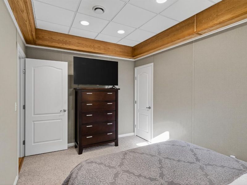 8022 Stonegate Drive, Anderson Twp, OH 45255 Photo 57