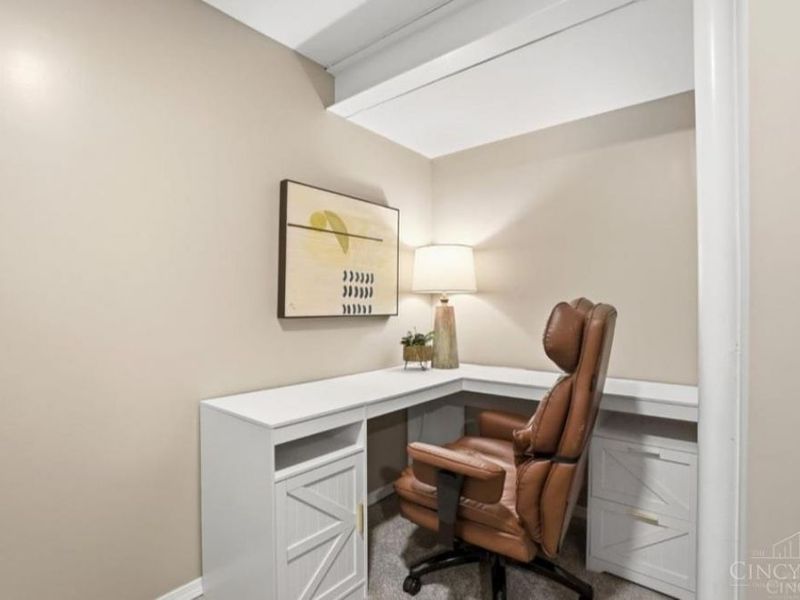 5281 Woodcliff, Beckett Ridge, OH 45069 Photo 3