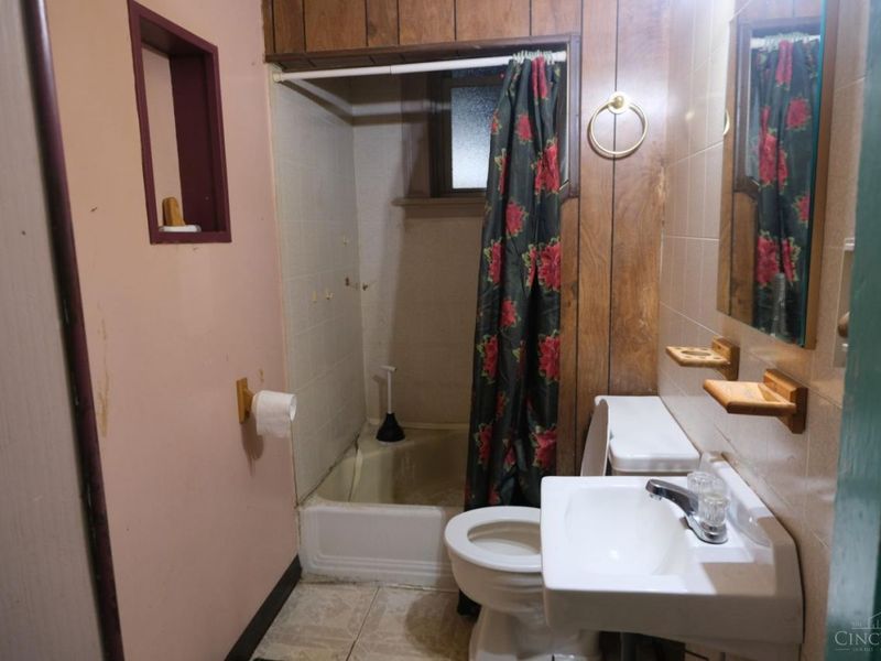 835 Lexington Avenue, Cincinnati, OH 45229 Photo 22