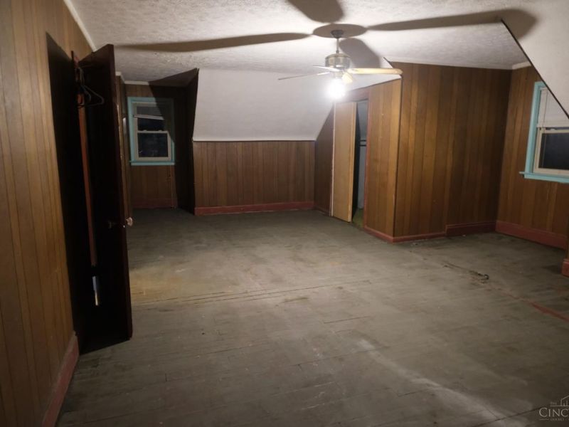 835 Lexington Avenue, Cincinnati, OH 45229 Photo 47
