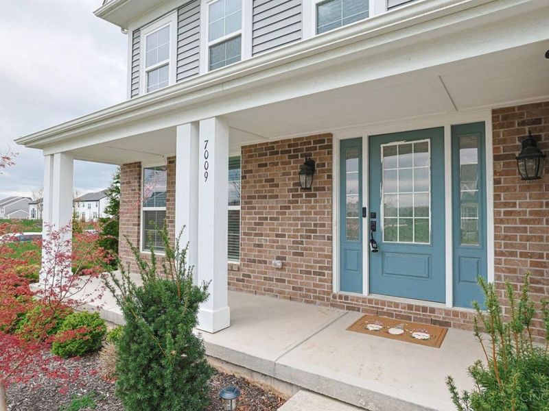 7009 Briarcliff Court, Hamilton Twp, OH 45039 Photo 3