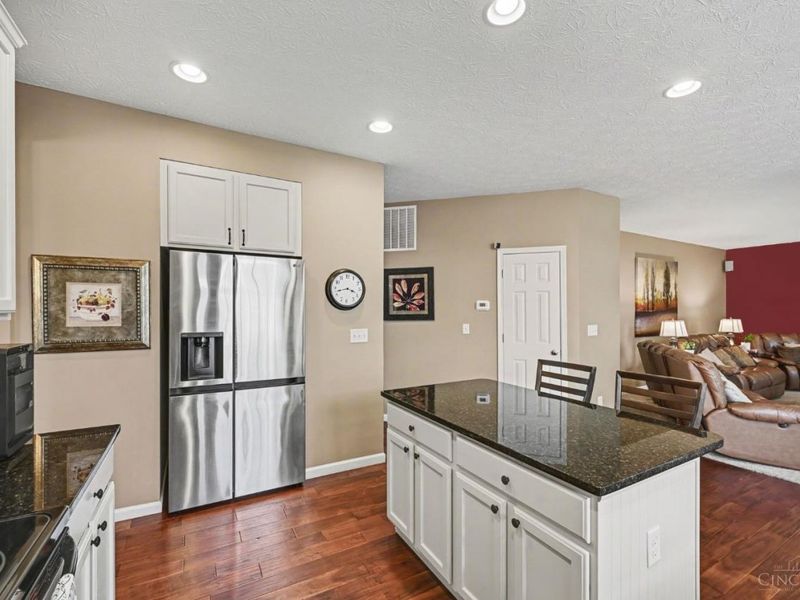 136 Fieldstone Way, Lebanon, OH 45036 Photo 7