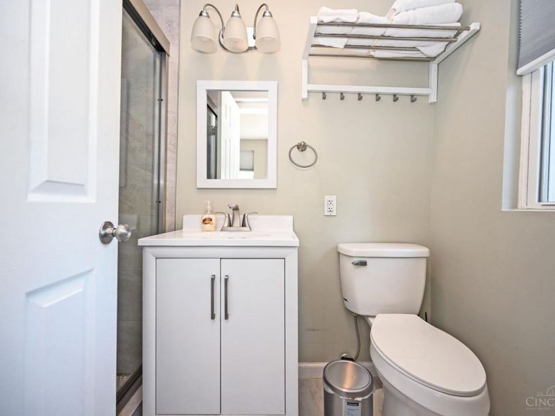 899 Lexington Avenue, Cincinnati, OH 45229 Photo 13