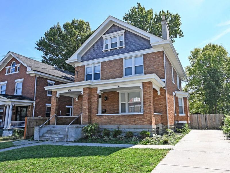 899 Lexington Avenue, Cincinnati, OH 45229 Photo 2