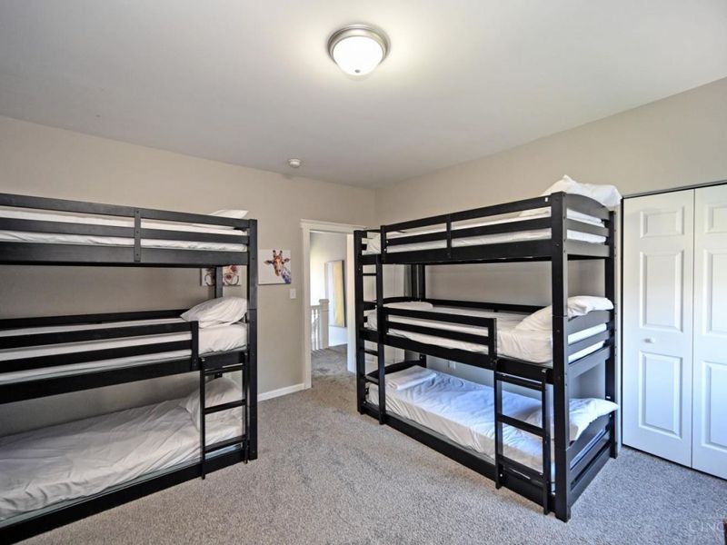 899 Lexington Avenue, Cincinnati, OH 45229 Photo 26