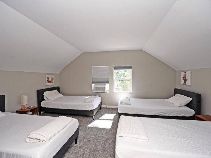 899 Lexington Avenue, Cincinnati, OH 45229 Photo 32