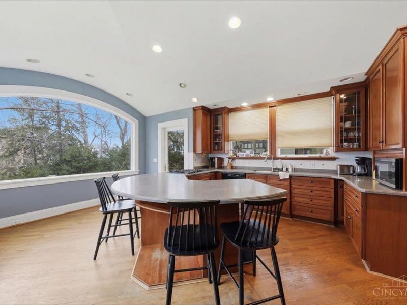 1 Annwood Lane, Cincinnati, OH 45206 Photo 37