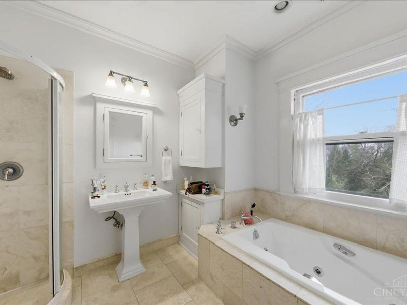 1 Annwood Lane, Cincinnati, OH 45206 Photo 74