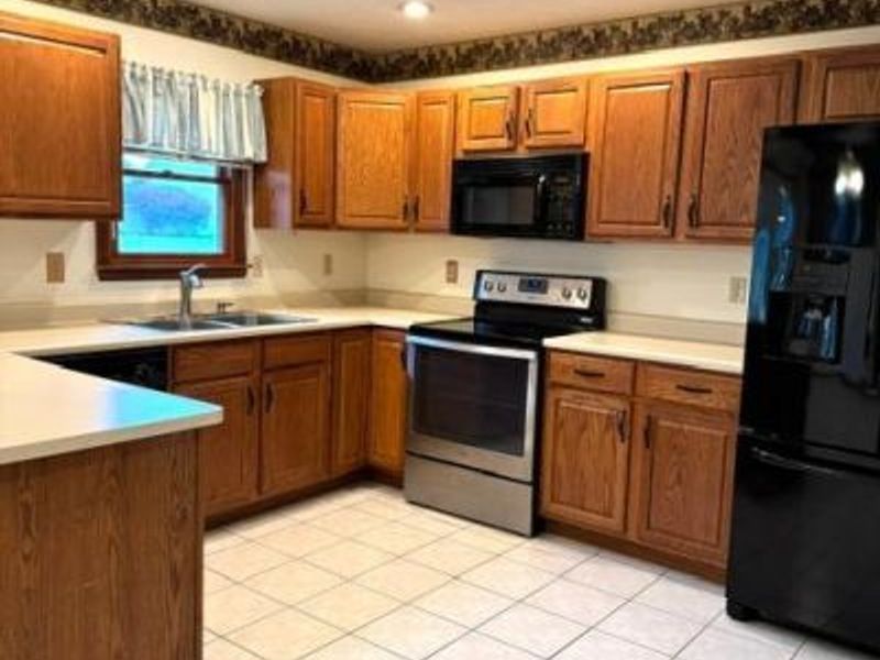 918 Willow Bend Drive, Wilmington, OH 45177 Photo 11