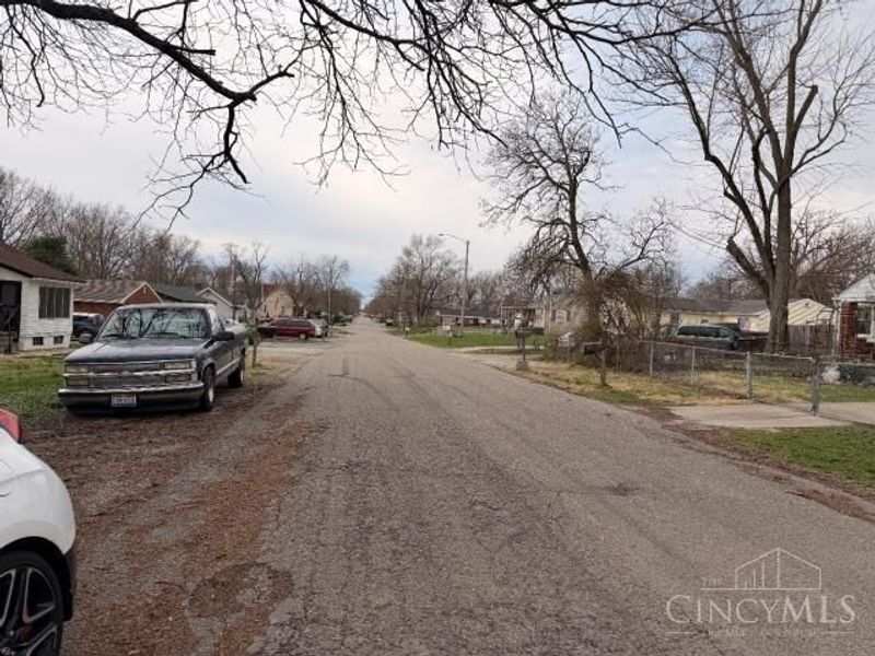 2523 Guernsey Dell Avenue, Dayton, OH 45404 Photo 5