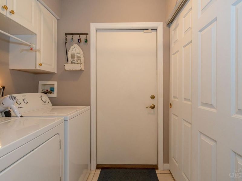 139 Edinburgh Village Drive, Centerville, OH 45458 Photo 13