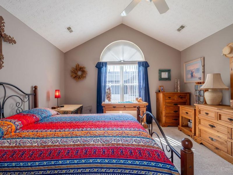 139 Edinburgh Village Drive, Centerville, OH 45458 Photo 24