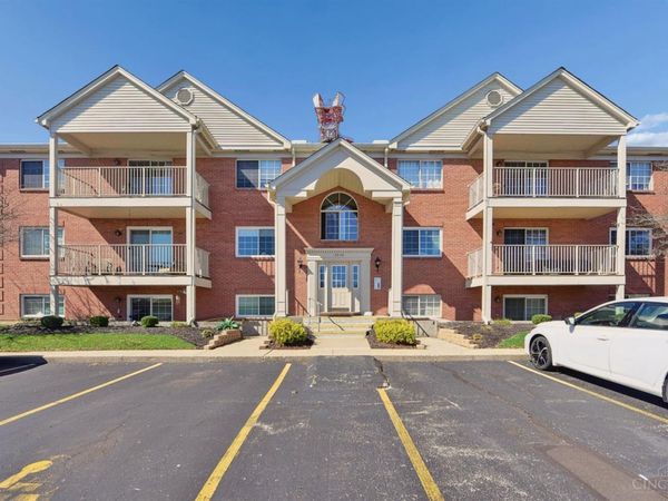 3545 Jessup Road, Unit 2D, Green Twp, OH 45239