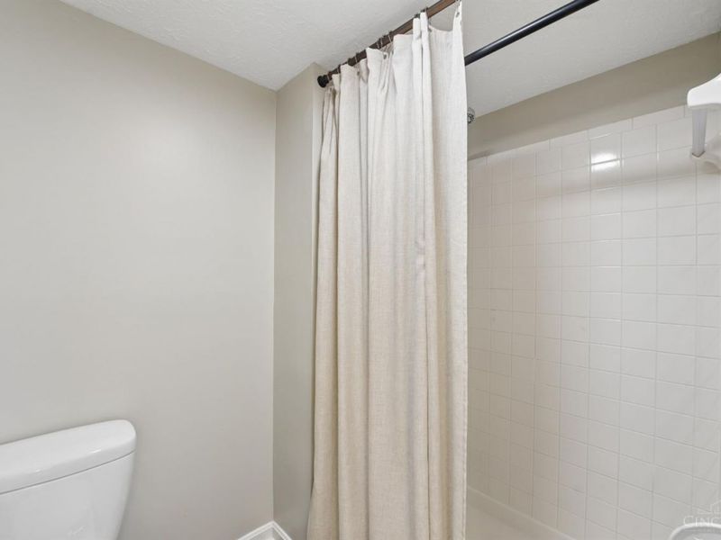 3545 Jessup Road, Unit 2D, Green Township, OH 45239 Photo 32