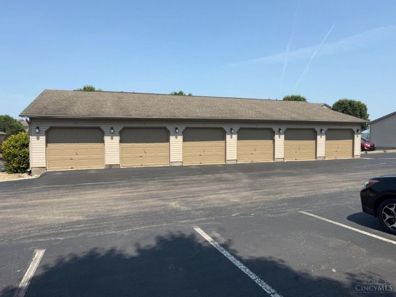 7912 Jessies, Unit 304, Fairfield Twp, OH 45011 Photo 2